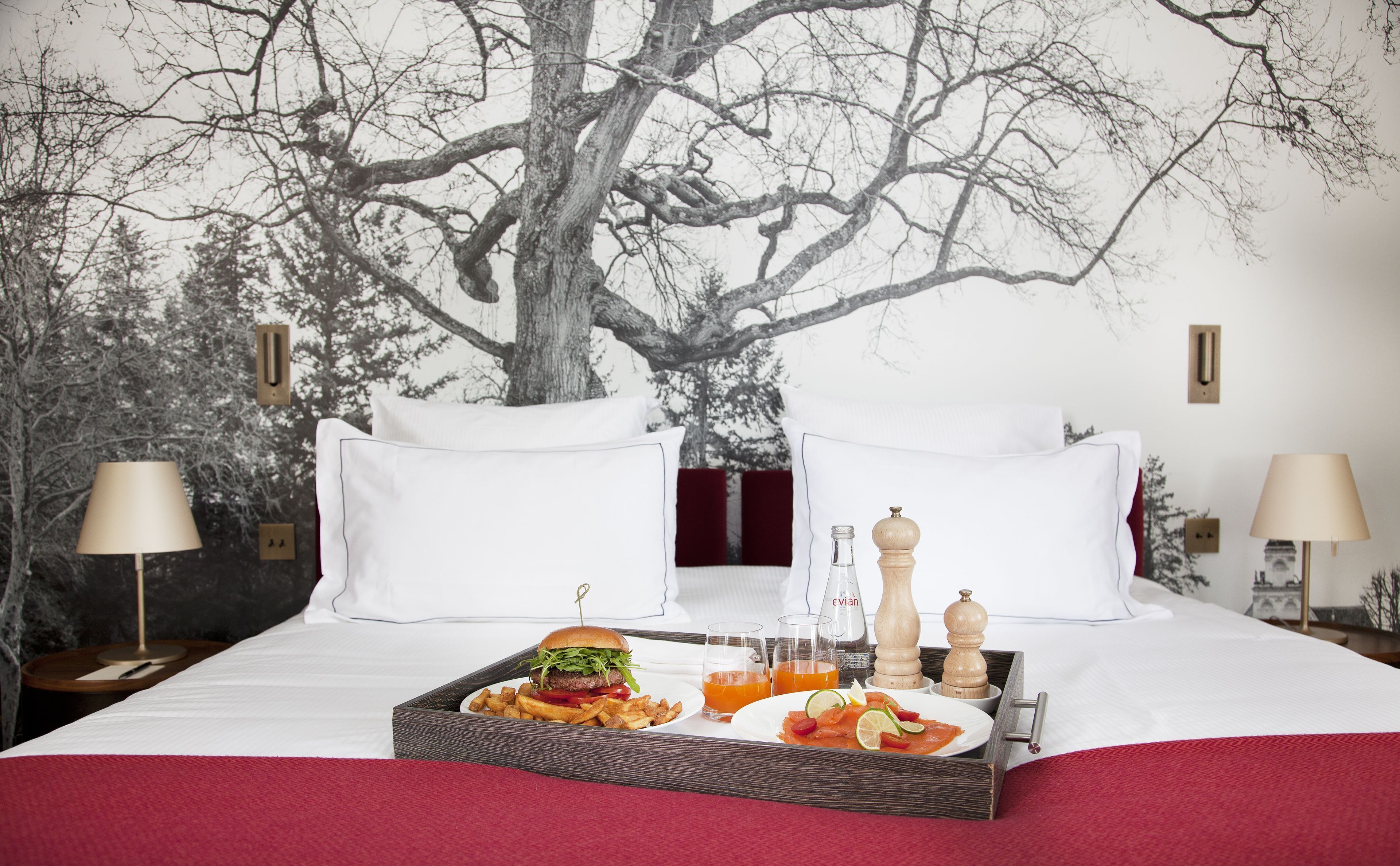 Premium bedding, minibar, in-room safe, desk