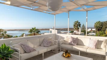 Exclusive Penthouse, 1 Bedroom, Non Smoking, Terrace | Beach/ocean view