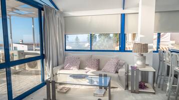 Exclusive Penthouse, 1 Bedroom, Non Smoking, Terrace | 1 bedroom, premium bedding, individually decorated