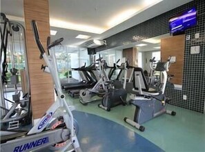 Gym - Gohouse - Henfil 1808 (Rio de Janeiro)