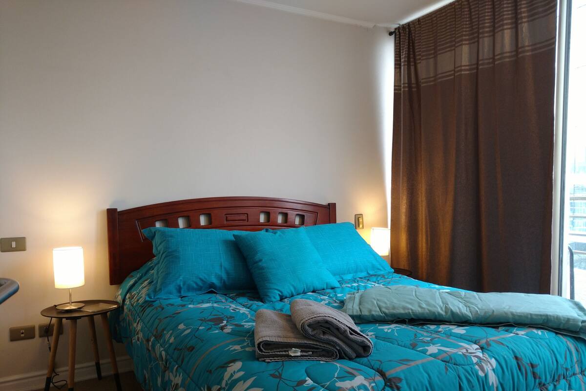 Cofres nos quartos, ferros/tábuas de passar roupa, Wi-Fi de cortesia