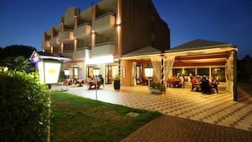 Front of property - evening/night