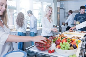 Buffet - Hotel am MedemUfer (Otterndorf)
