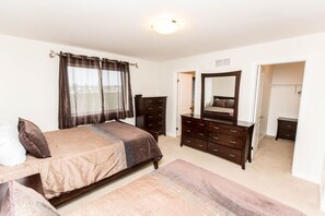 House, 3 Bedrooms | 3 bedrooms, iron/ironing board, free WiFi