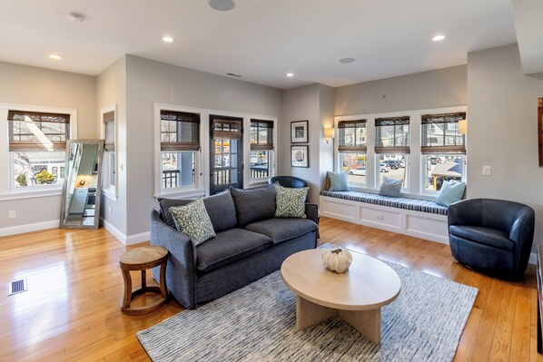Townhome, 2 Bedrooms, Partial Sea View | Living area | Flat-screen TV - The Newport Lofts - 595 Thames Street (Newport)