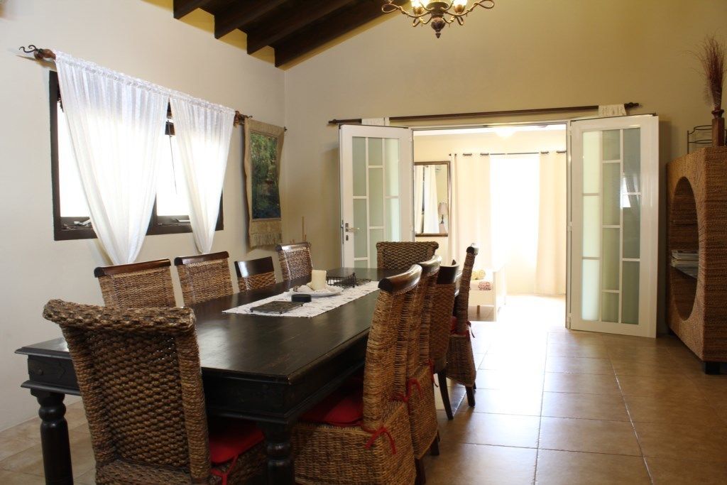 Villa | In-room dining