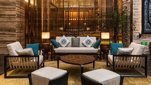 Lobby sitting area - Howard Johnson Hot Spring Resort Anshun (Anshun)