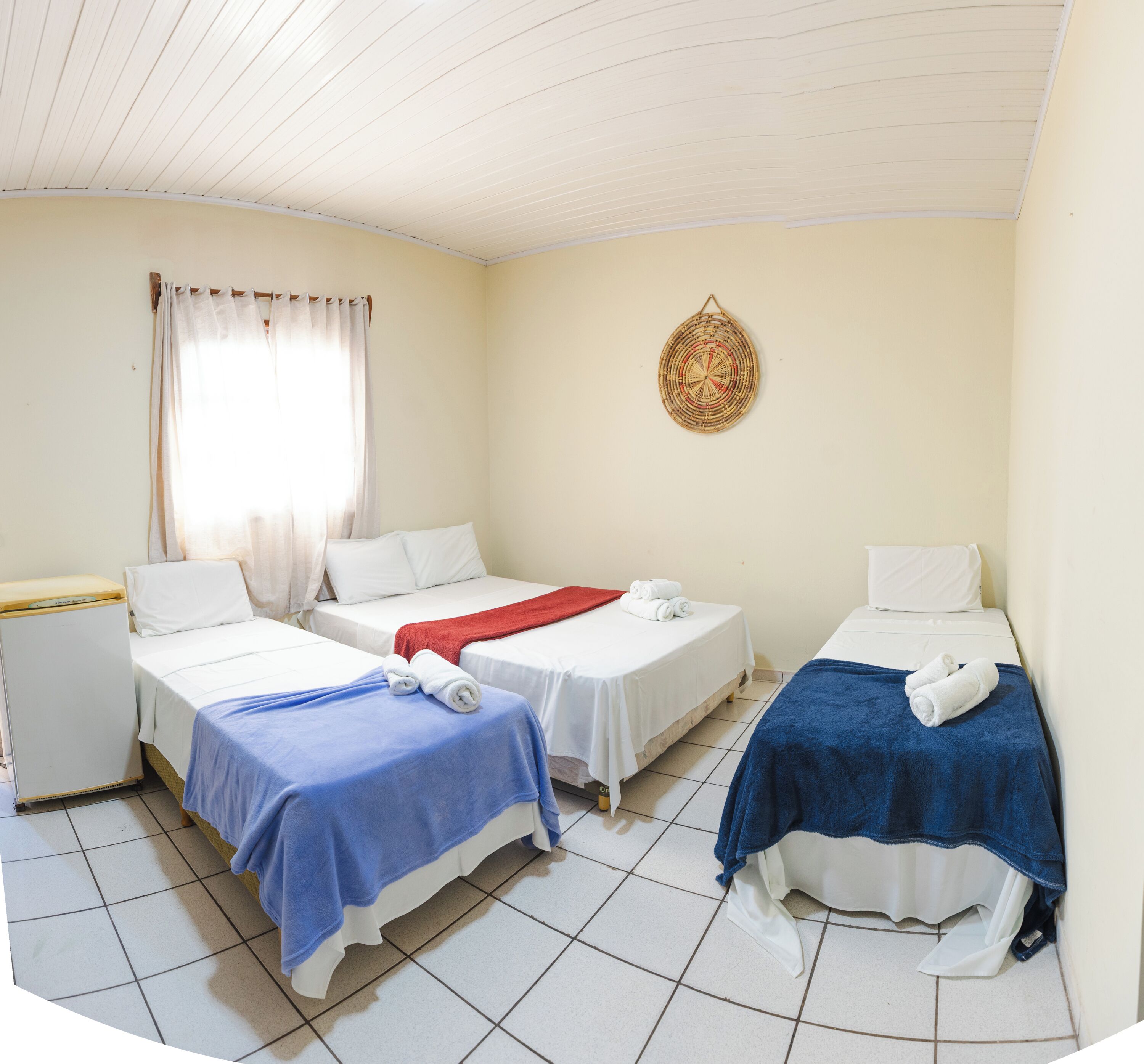 Standard Quadruple Room | Minibar, blackout drapes, free WiFi