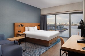 Studio, 1 Queen Bed, Harbor View | Hypo-allergenic bedding, in-room safe, desk, laptop workspace - Residence Inn by Marriott Amsterdam Houthavens (Amsterdam)