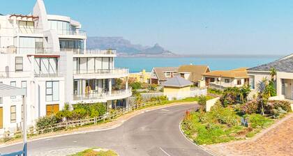 Luxury Mountain View Villa