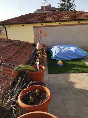 Balcony - Ethos Rooms (Cagliari)