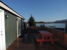 Casa de campo estándar, 1 cama de matrimonio con sofá cama, baño privado, vistas al puerto deportivo | Vistas del balcón