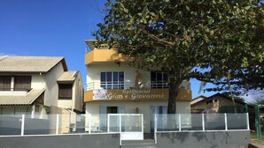 Front of property - Residencial Gian e Giovani (Porto Belo)