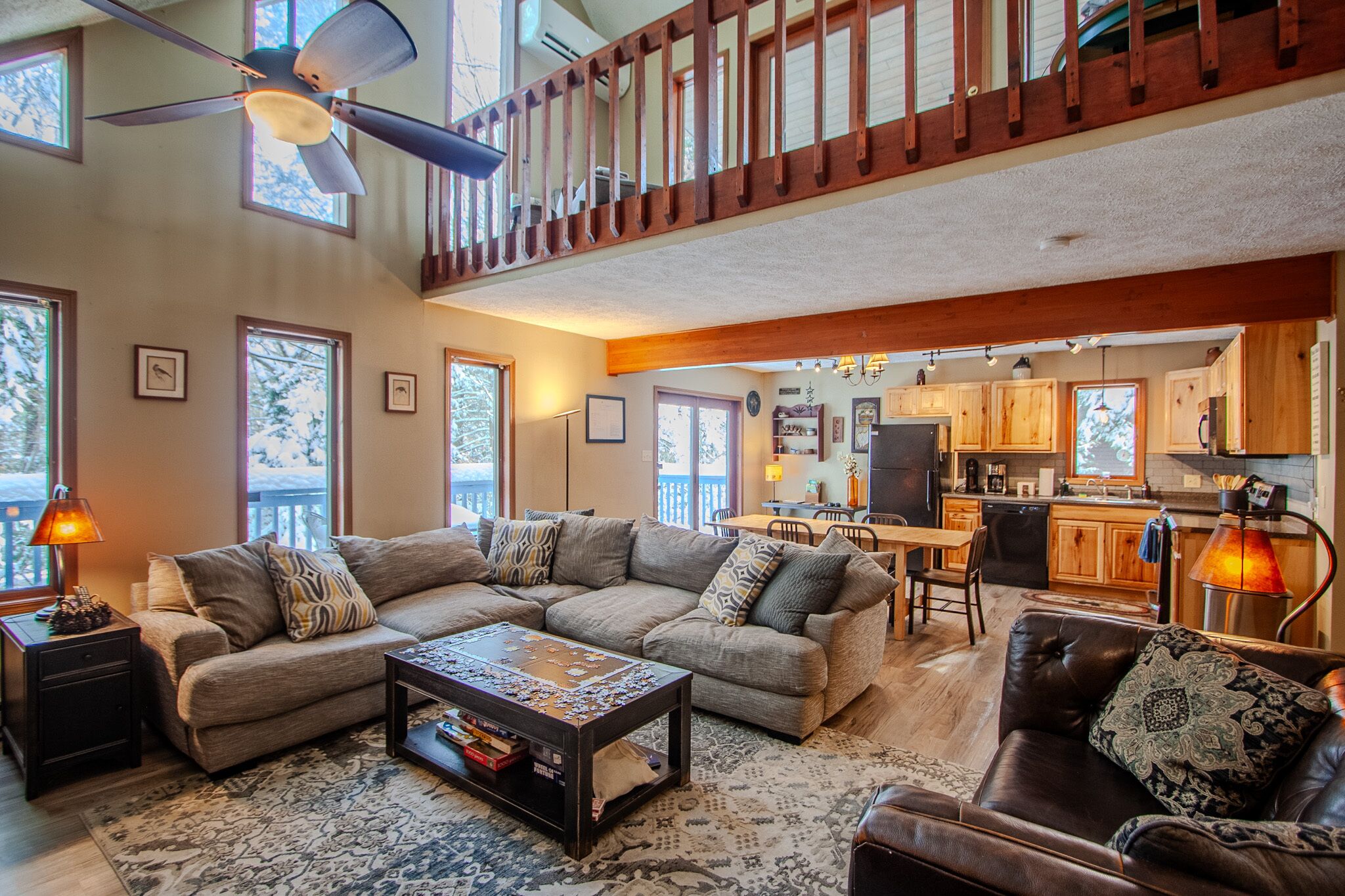 Smart TV, fireplace, DVD player