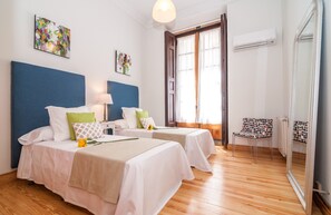 2 bedrooms, iron/ironing board, travel crib, free WiFi