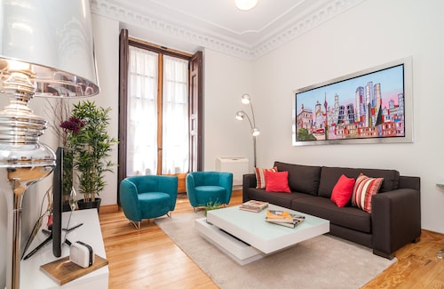 マドリード - プエルトデルソルプラザマヨール、新しいアパート、快適でモダンなデザイン。