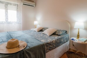 1 Schlafzimmer, Bügeleisen/Bügelbrett, Reisekinderbett, kostenloses WLAN