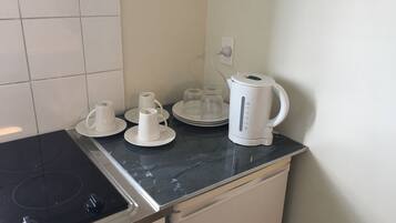 Suite | Coffee and/or coffee maker