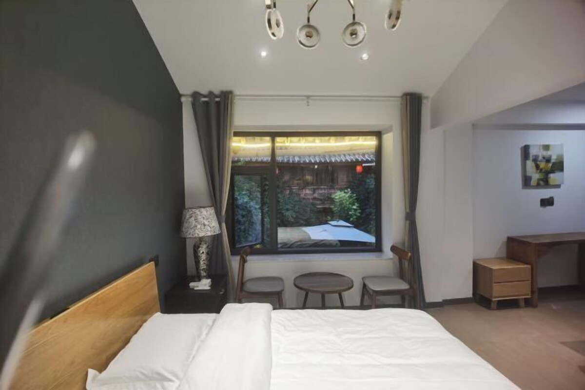 Desk, blackout curtains, iron/ironing board, free WiFi