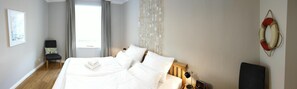 3 Schlafzimmer, BĂŒgeleisen/BĂŒgelbrett, kostenloses WLAN, BettwĂ€sche
