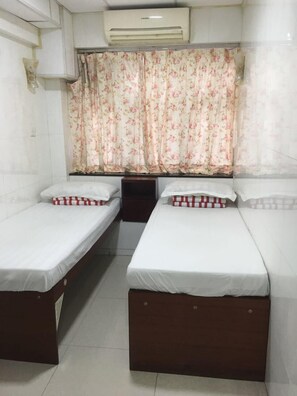 雙床房 | 免費 Wi-Fi、方便輪椅出入