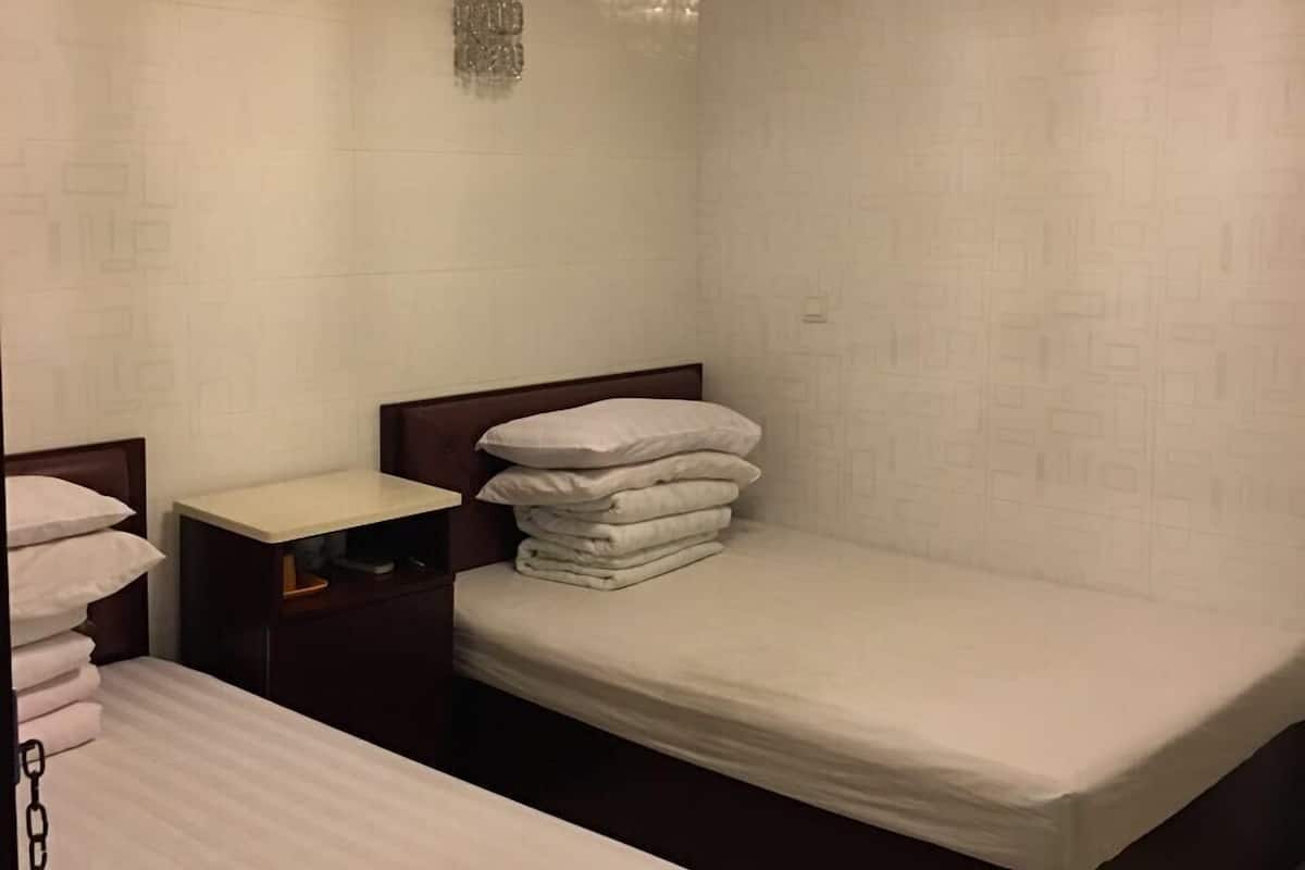 Family Quadruple Room | Free WiFi, wheelchair access