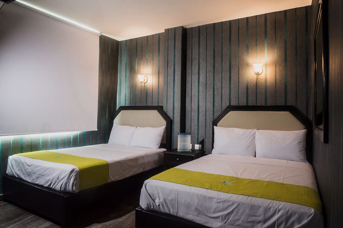 Chambre Double | Coffres-forts dans les chambres, bureau, fer et planche Ă repasser