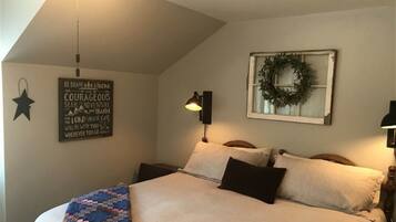 Room (Matanuska King) | 1 bedroom, individually decorated, individually furnished
