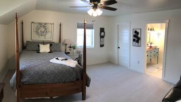 Susitna Queen | 1 bedroom, individually decorated, individually furnished