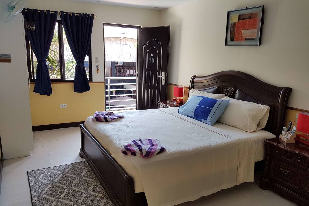 1 habitación y ropa de cama de alta calidad