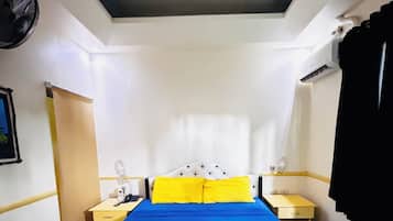 Superior Single Room, 1 Queen Bed | 1 bedroom, premium bedding, memory foam beds, in-room safe