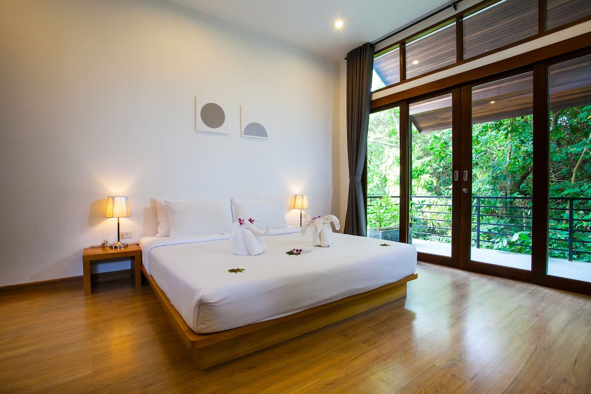 Luxury Villa, 3 Bedrooms, Private Pool, Hill View | Minibar, in-room safe, desk, soundproofing