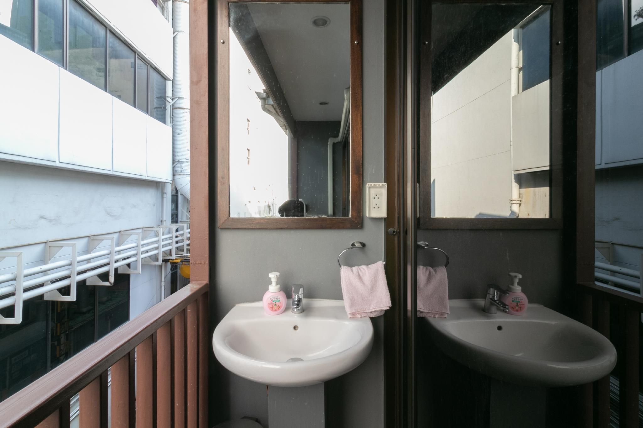 Family Room, Non Smoking | Terrace/patio
