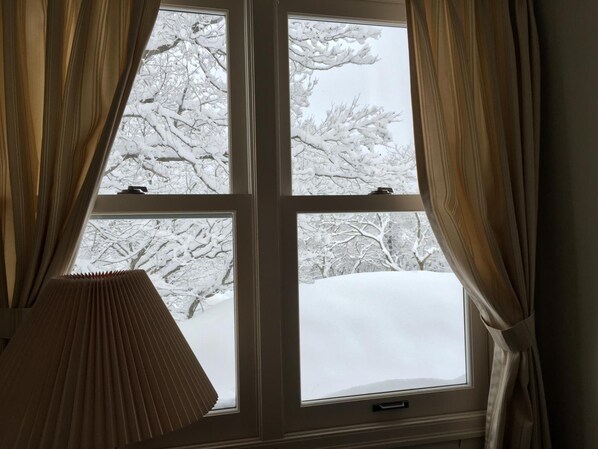 Soundproofing, free WiFi, bed sheets - Guest House Bunk (Myoko)