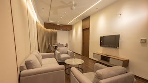 ห้องลักซ์ชัวรี่ | บริเวณนั่งเล่น