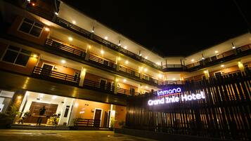 Front of property – evening/night