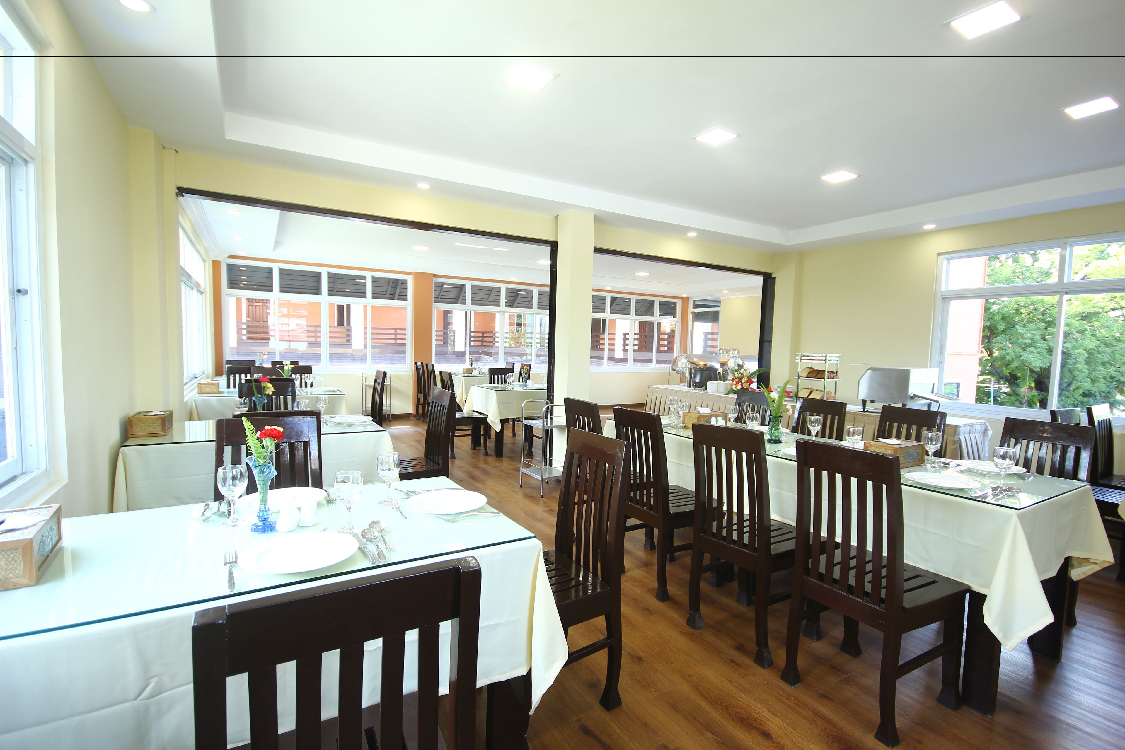 breakfast, lunch, dinner served; local and international cuisine