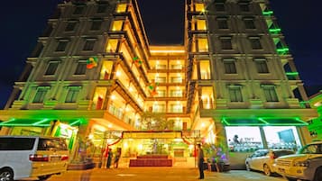 Front of property - evening/night