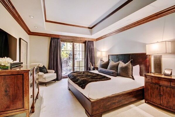 Apartment, 2 Schlafzimmer | 2 Schlafzimmer, laptopgeeigneter Arbeitsplatz, Babybetten