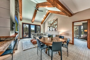 Condo, 3 habitaciones | Restaurantes