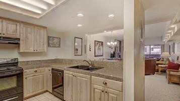 Condo, 2 Bedrooms | Private kitchen | Full-sized fridge, microwave, oven, stovetop