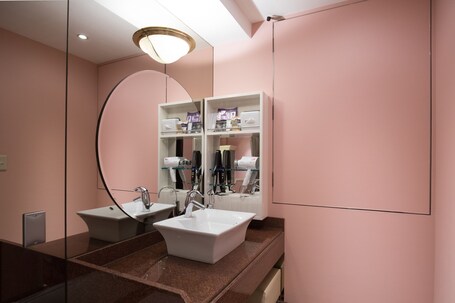 HOTEL PERRIER Adults Only - Image 8