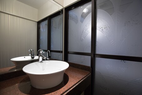 HOTEL PERRIER Adults Only - Image 9
