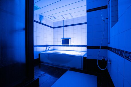 HOTEL PERRIER Adults Only - Image 19