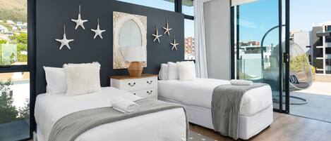 Luxury Apartment, 3 Bedrooms, City View | 3 bedrooms, in-room safe, desk, iron/ironing board