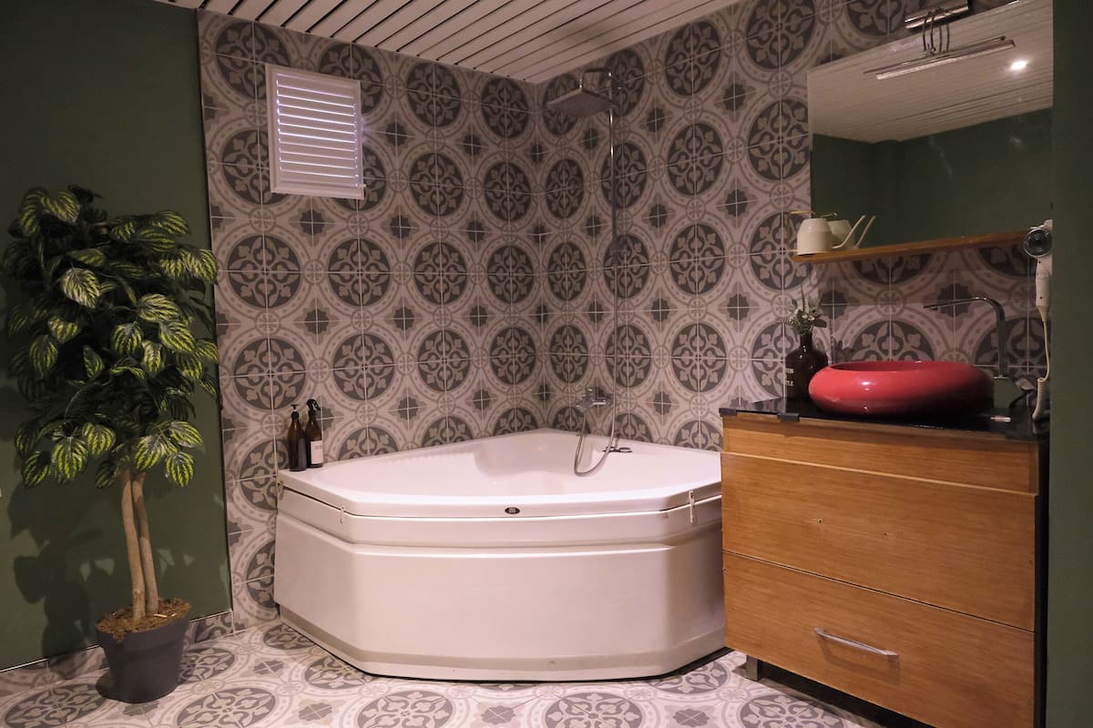 Family Apartment, 2 Bedrooms (Jacuzzi)