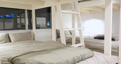 Horikawa Hostel