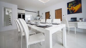 Unclassified image, 4 of 12, button - Villa Cheloni 2 Bedrooms (Kamala)