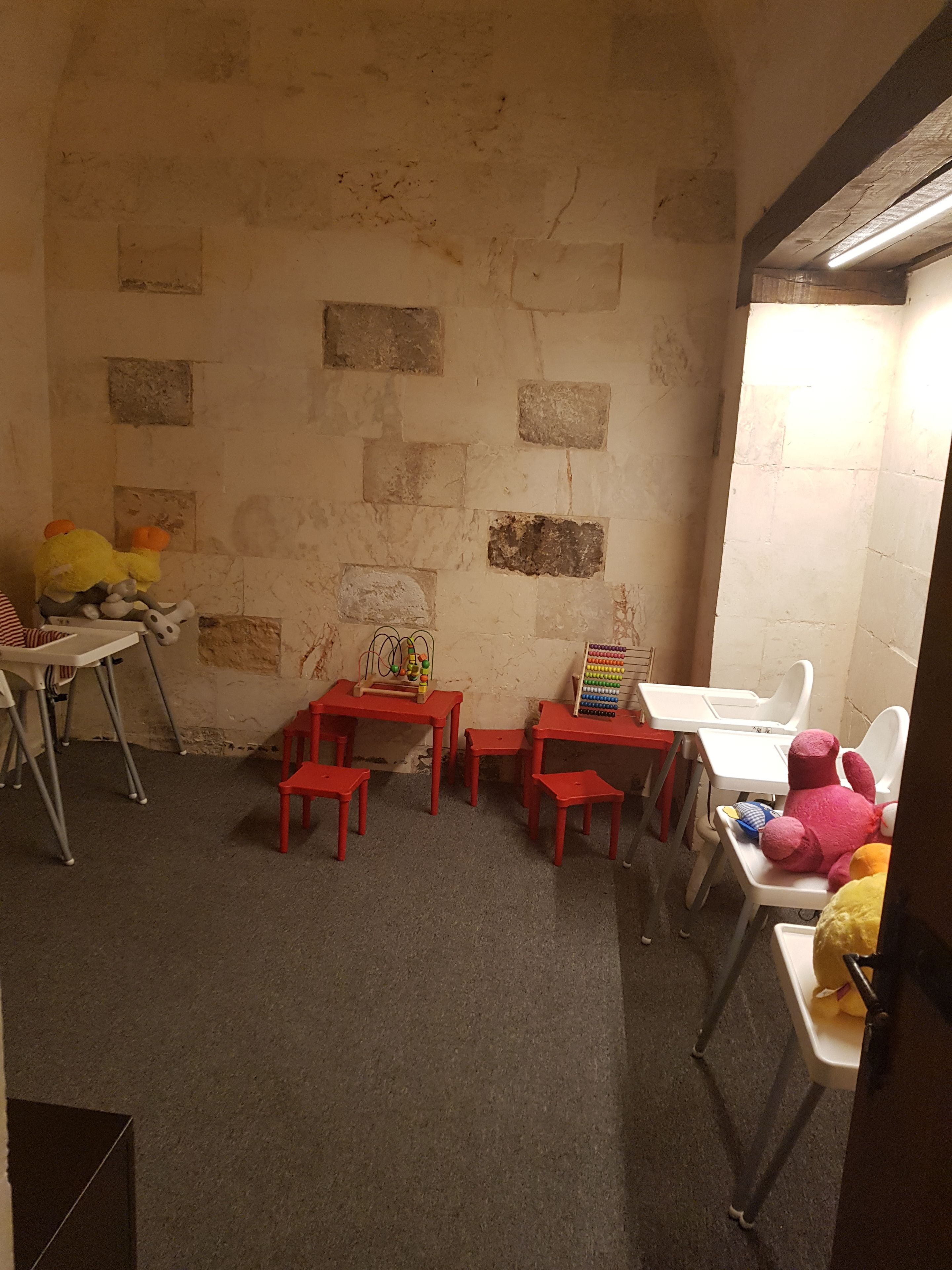 children’s play area – indoor