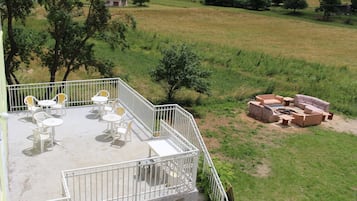 BBQ/picnic area